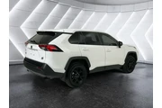 $28791 : Toyota RAV4 2024 AWD LE 4dr thumbnail
