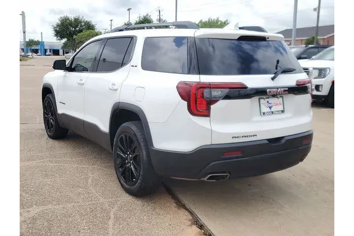 $24988 : GMC Acadia 2022 SLE 4dr SUV image 4
