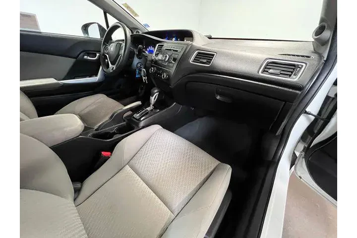 $13671 : Honda Civic 2014 LX 2dr Coup image 10