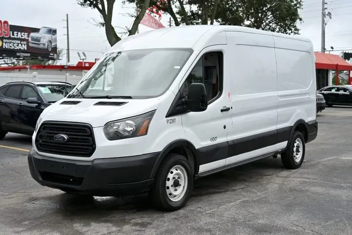 $13000 : 2019 Ford Transit Vans image 10