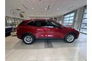 $15987 : Ford Escape 2020 SE 4dr SUV thumbnail
