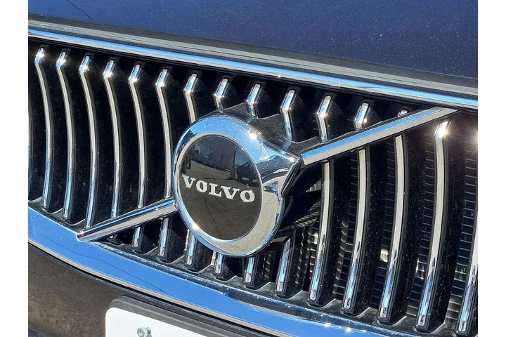 $34995 : Volvo XC90 2022 AWD T6 Momen image 7