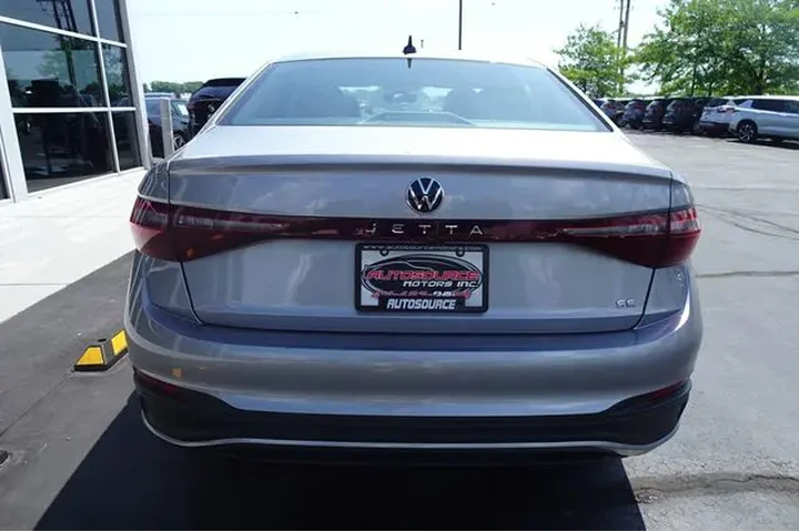 $22999 : 2025 Jetta image 7