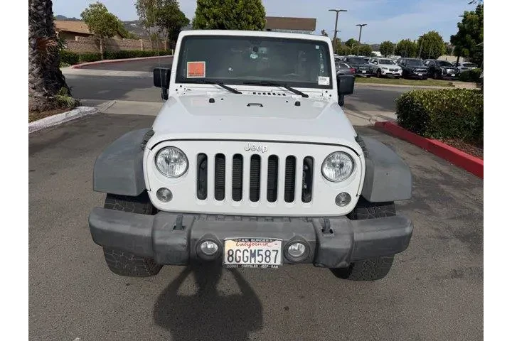 $21987 : Jeep Wrangler JK Unlimited 2 image 3
