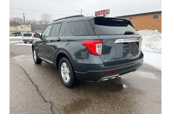 $28644 : Ford Explorer 2022 AWD XLT 4 image 6