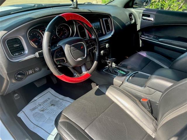 $21950 : 2019 DODGE CHARGER SXT image 9