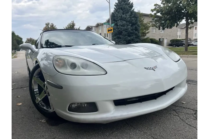 $1 : 2008 Corvette image 2