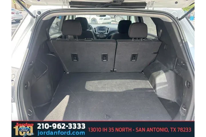 $12245 : Chevrolet Equinox 2021 LT 4d image 9