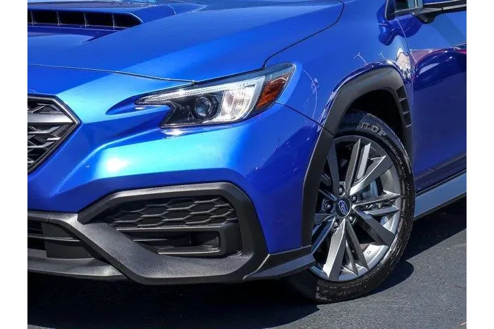 $30890 : Subaru WRX 2024 AWD Base 4dr image 3