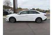 $19795 : Hyundai ELANTRA 2024 SEL 4dr thumbnail