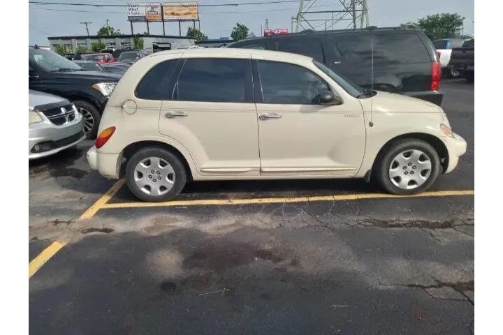 $4500 : 2005 PT Cruiser Touring image 2