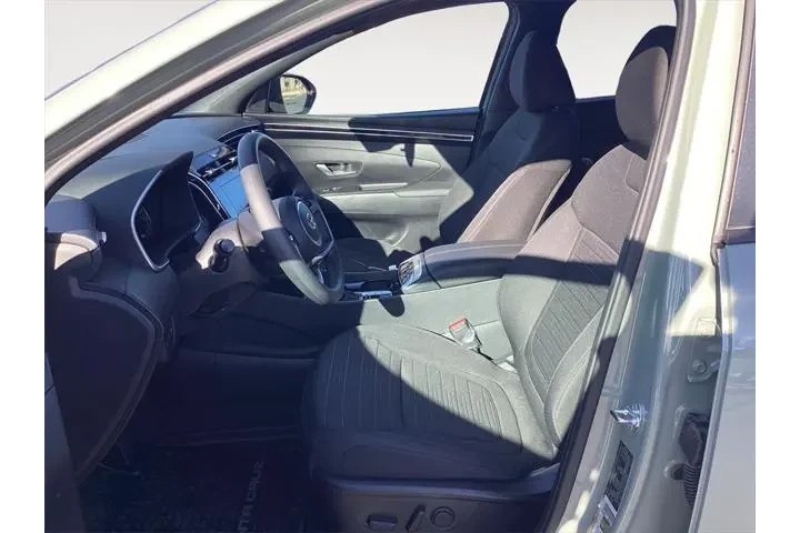 $29000 : Hyundai SANTA CRUZ 2024 SEL image 4