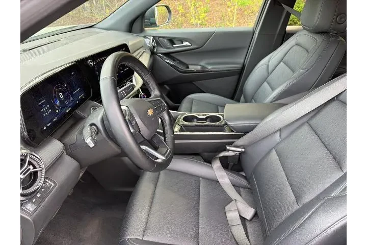 $28568 : Chevrolet Equinox 2025 4x4 L image 9