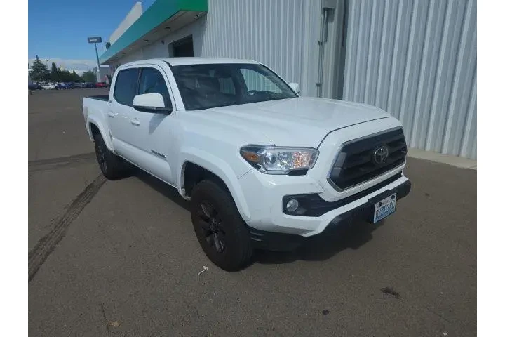 $33900 : Toyota Tacoma 2023 4x2 TRD O image 1