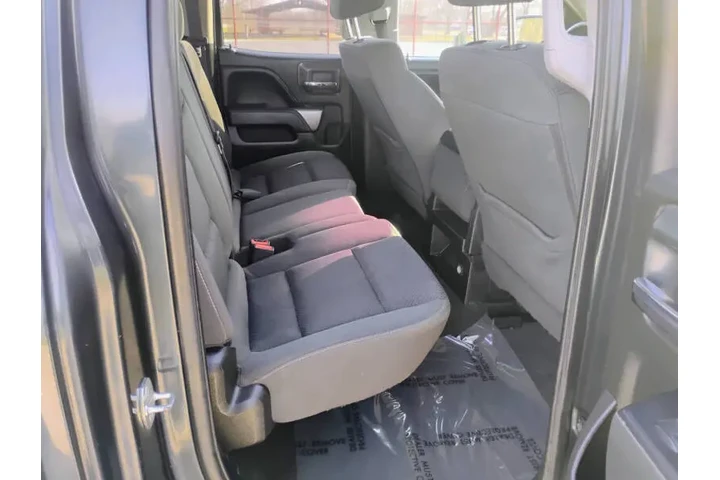 $20997 : 2019 Silverado 1500 LD LT image 10
