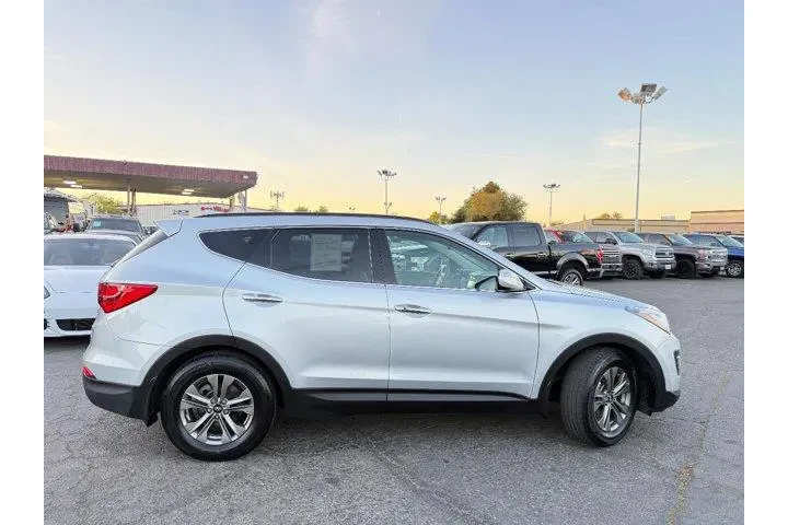 $13995 : Hyundai SANTA FE Sport 2015 image 8