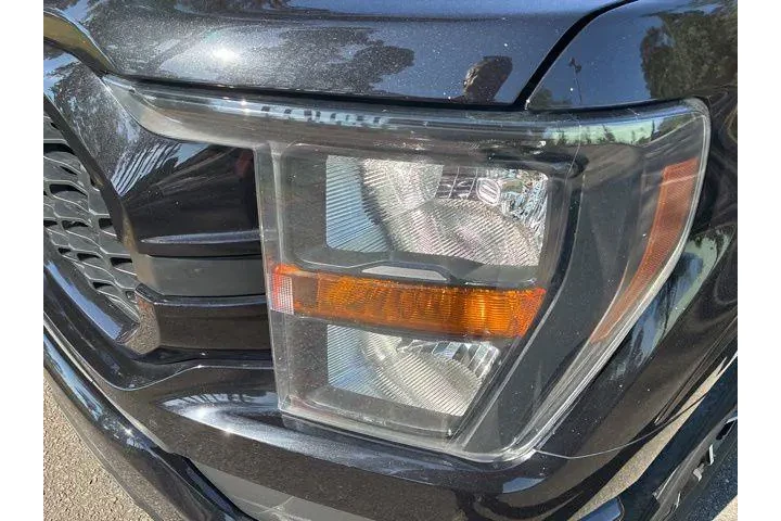 $21420 : Ford F-150 2023 4x2 XL 4dr S image 10