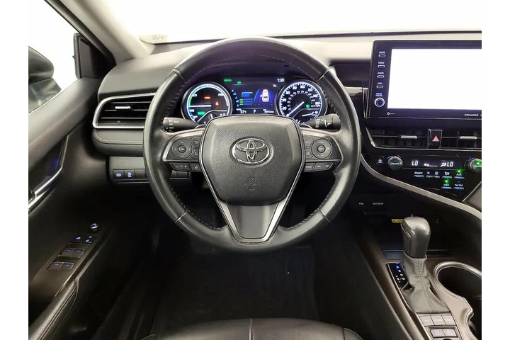 $30998 : Toyota Camry Hybrid 2023 XSE image 10