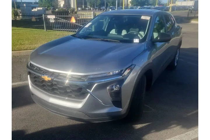 $18500 : Chevrolet Trax 2025 LS 4dr C image 1