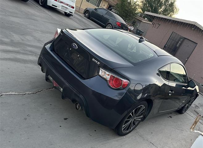 $9 : 2016 Subaru Brz Premium image 7