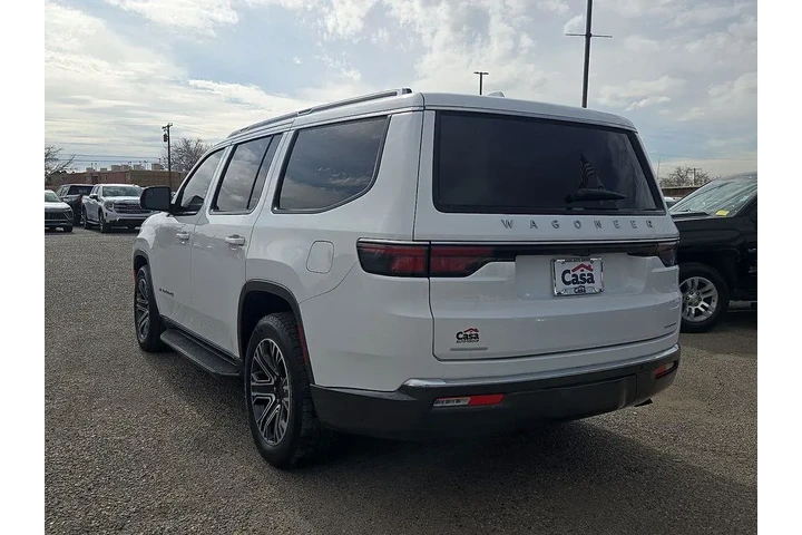 $38982 : Jeep Wagoneer 2022 4x4 Serie image 4
