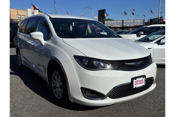 $16195 : Chrysler Pacifica 2020 Touri image 3