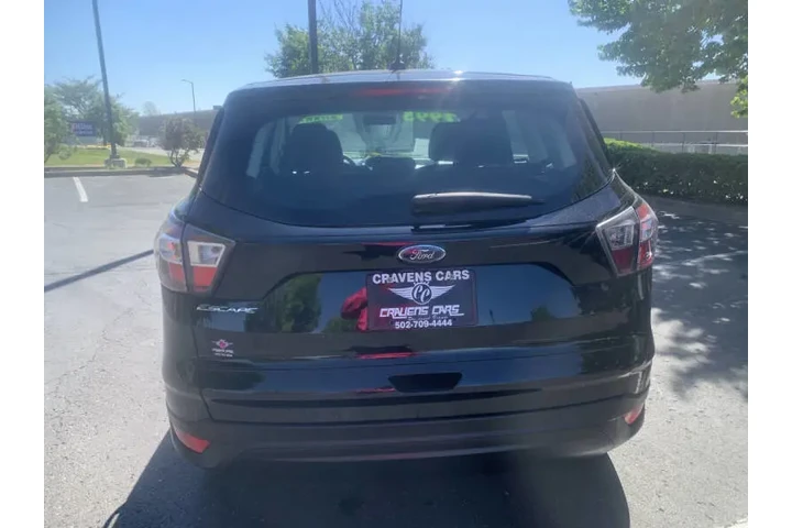 $7995 : 2017 Escape S image 5