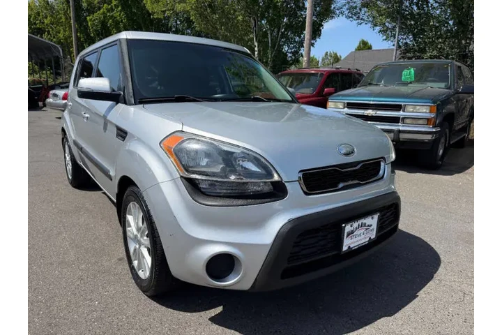 $4450 : 2013 Soul + image 5