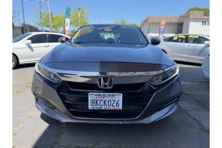 2019 Accord LX image 4