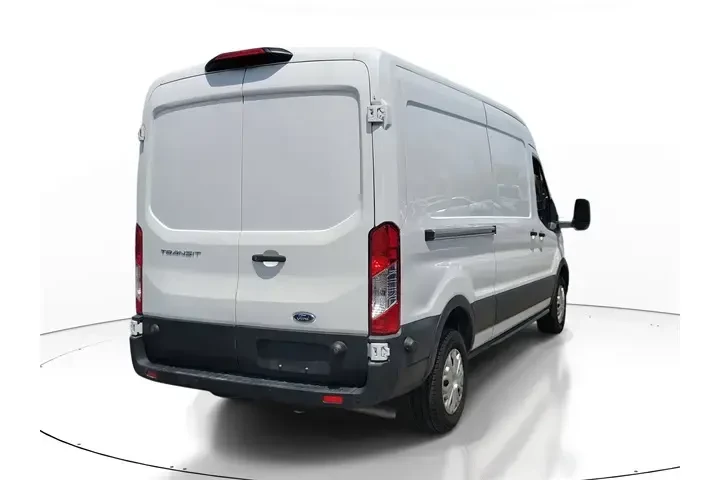 $38291 : Ford Transit 2024 150 3dr LW image 4