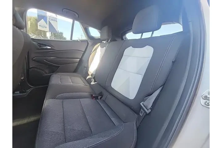 $22498 : Chevrolet Trax 2025 RS 4dr C image 9