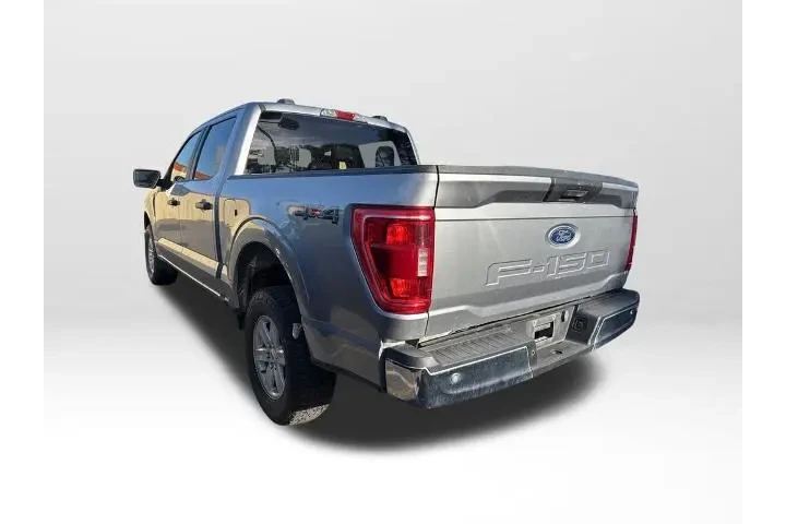$38202 : Ford F-150 2023 4x4 XLT 4dr image 4