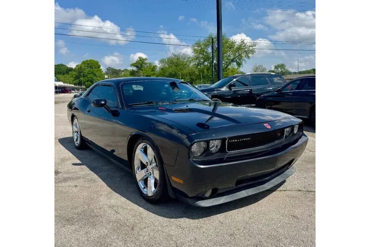 $9500 : 2010 Challenger R/T image 5