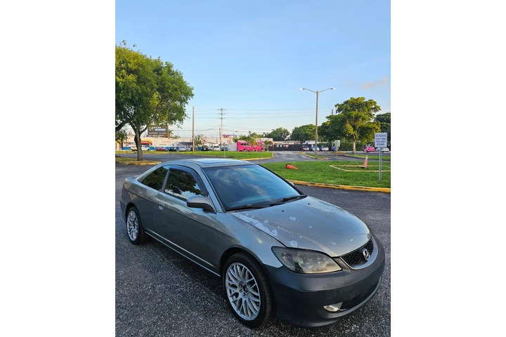 $1750 : 🚗2005 Honda Civic 🚗CASH 🤑🤑 image 3