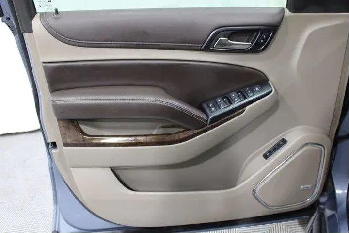 $22982 : Chevrolet Tahoe 2016 4x4 LT image 6