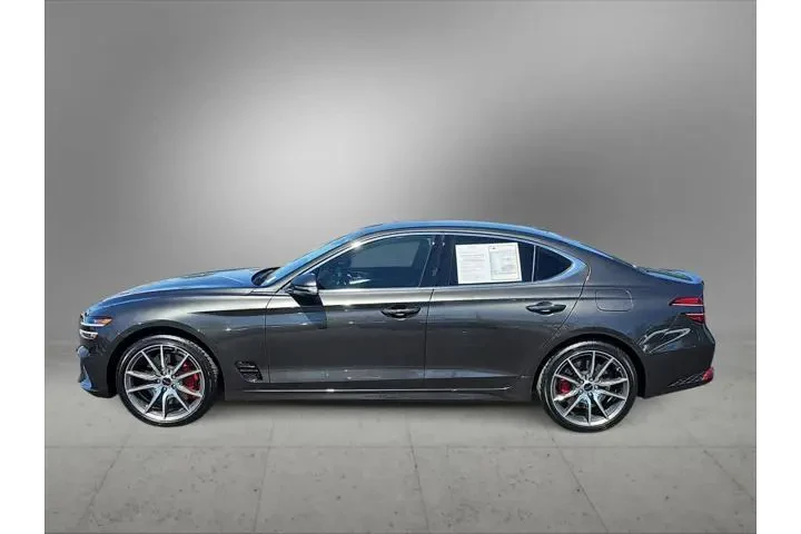 $32500 : Genesis G70 2025 AWD 2.5T St image 5