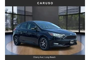 Ford Focus 2017 SEL 4dr Hatc