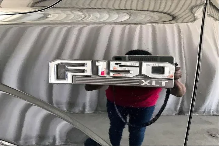 $20401 : Ford F-150 2018 4x2 XLT 4dr image 9