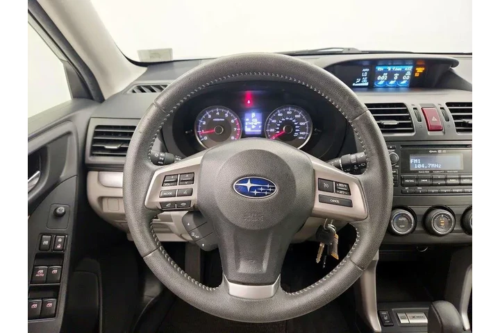 $16998 : Subaru Forester 2015 AWD 2.5 image 10