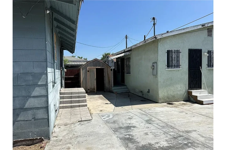 $3500 : Excellent Potential House image 6