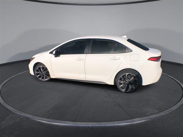 $15000 : PRE-OWNED 2020 TOYOTA COROLLA image 6