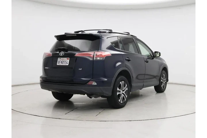 $17998 : Toyota RAV4 2018 LE 4dr SUV image 8