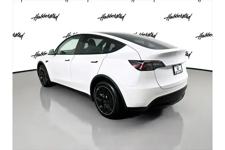 $27995 : Tesla Model Y 2023 AWD Long image 7