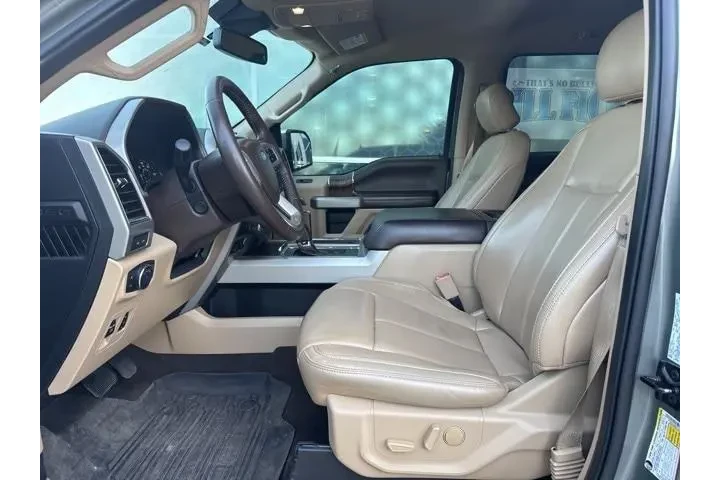 $30988 : Ford F-150 2019 4x4 Lariat 4 image 9