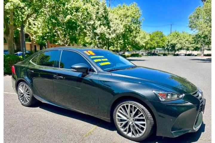 $23499 : 2018 IS 300 image 4