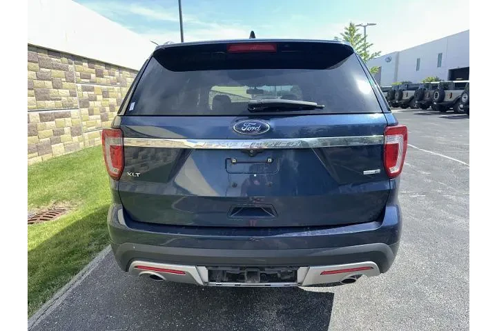 $16496 : Ford Explorer 2016 AWD XLT 4 image 6