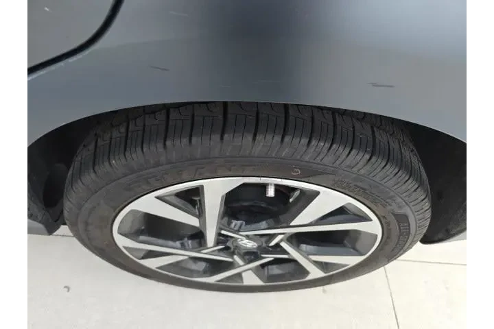 $17955 : Hyundai KONA 2023 Limited 4d image 5