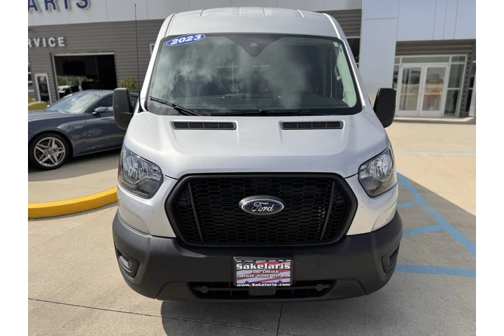 $42990 : 2023 Transit-250 Cargo Base V image 2