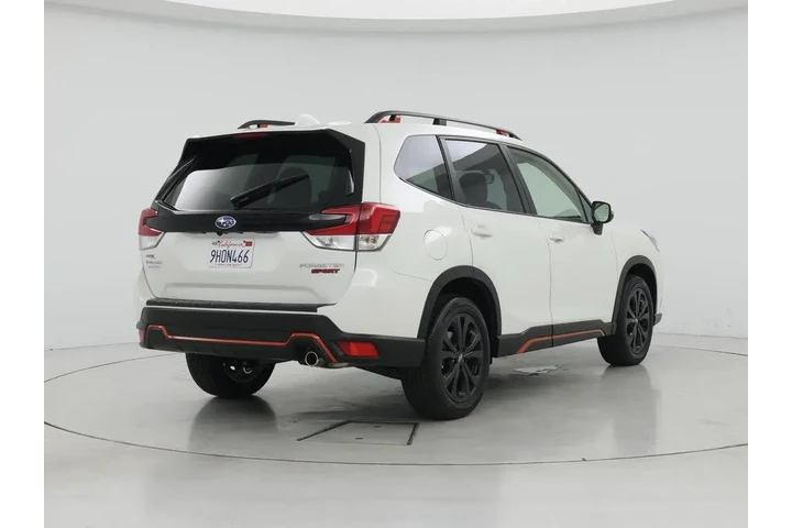 $31998 : Subaru Forester 2023 AWD Spo image 8