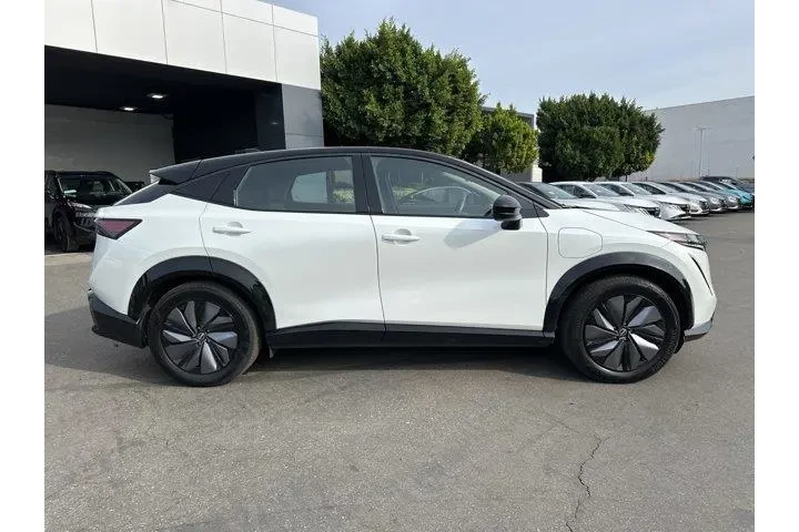 $23591 : Nissan Ariya 2023 AWD Engage image 8